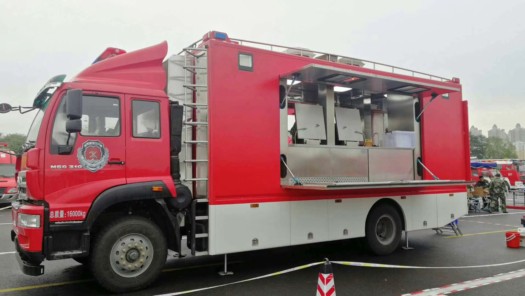 五十鈴消防車(chē)